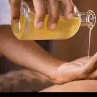 روغن ماساژ و تخت برای تسکین درد|آرایشی، بهداشتی، درمانی|تبریز, |دیوار