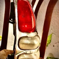 چراغ خطر پرادو سالم و تمیز|قطعات یدکی و لوازم جانبی|ساری, |دیوار