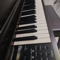 پیانو کلاویه سنگین بسیار تمیز