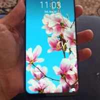 هواوی نوا 8 با حافظهٔ ۱۲۸ گیگابایت