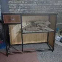 قفسه و میز پیش خوان