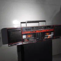 رادیو ضبط قدیمی|سیستم صوتی خانگی|رباط‌کریم, رباط‌کریم|دیوار