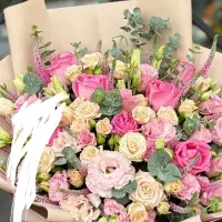 همکاری برای کار در گلفروشی