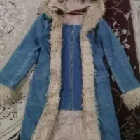 پالتو زنانه لی۴بار پوشیدم سایز ۳۸ومانتو لی سایز ۳۸