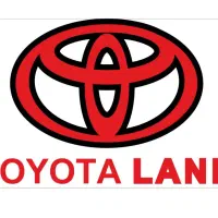 شاگرد مکانیک در تعمیرگاه تویوتا