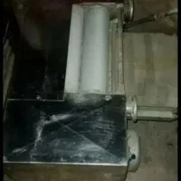 فروش چونه پهن کن نانوایی و خمیر گیر.مکان فلارد