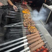 منقل کار و تخته کار جگرکی با غذا و جای خواب