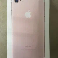 آیفون ۷ رزگلد ۱۲۸ گیگ کاملا سالم