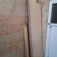 کابینت فلزی سالم وچند متر موکت سالم کرم رنگ|مصالح و تجهیزات ساختمان|نیشابور, ۲۲ بهمن|دیوار