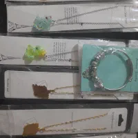 دستبند و گردنبند