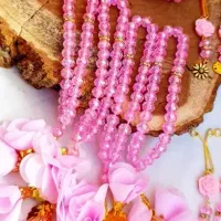 ب کمک ی خیر نیاز دارم