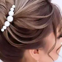 آرایشگر کار بلد