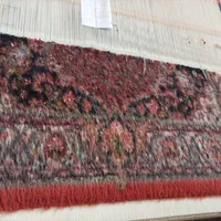فرش دستباف که 30سانت بافته شده