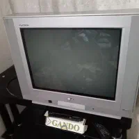 تلویزیون ال‌جی ۲۱به همراه مبدل ومیز