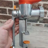 چرخ گوشت دستی آنتیک قدیمی