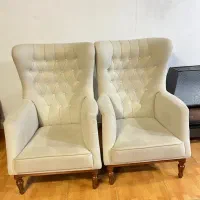 دو عدد مبل تک نفره