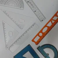 تعدادی خط‌کش مختلف