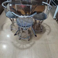 میز و صندلی