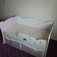 تخت کودک سفارشی سازه شده و زیبا