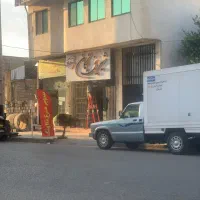 مزدا وانت دوهزار یخچال دار