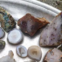 سنگ‌های قیمتی ، سنگ راف