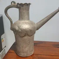 آفتابه قدیمی مسی