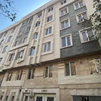 ۵۷ متر فول امکانات ۱۰ قدمی بلوار پروین