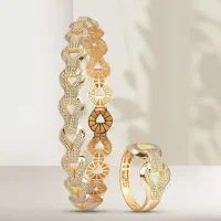 طلا رو۱۸ ماهه بخر
