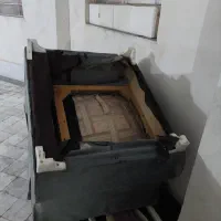 مبل دست دوم نیاز به تعمیر اسکلت نراد سالمه چوبش|مبلمان خانگی و میز عسلی|ساری, |دیوار