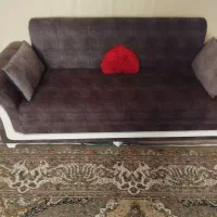 مبل. هفت نفره با سه عدد گل میز