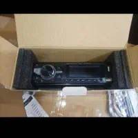 دستگاه پخش کننده ی موزیک خودرو