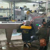 تکنسین فنی  کارگر ماهر و نیمه ماهر و فروشنده