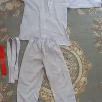 لباس کاراته و۲ کمربند