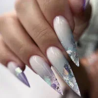 آموزش فوق تخصصی کاشت ناخن