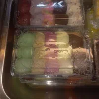 استخدام در بستنی فروشی