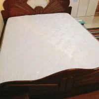 تخت دونفره با تشک رویال با دو عدد پاتختی