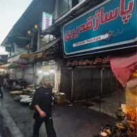 رستوران و کافه وسط بازار