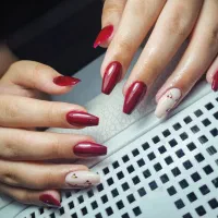 خدمات تخصصی ناخن|خدمات آرایشگری و زیبایی|آستانه اشرفیه, |دیوار