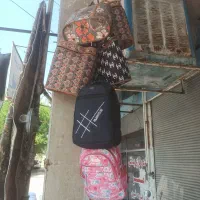 کیف مدرسه کوله پشتی کازرون خ توحید پتوفروشی جویبار|کیف، کفش، کمربند|کازرون, |دیوار