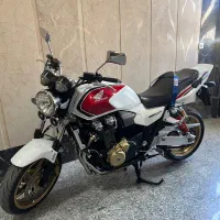 Cb1300