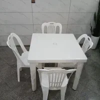 میز و صندلی پلاستیکی|کافی‌شاپ و رستوران|لاهیجان, طالقانی|دیوار