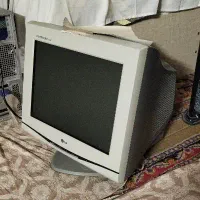 مانیتور CRT ال‌جی مدل Flatron F700B