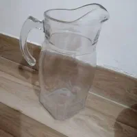 تعدادی ظروف آشپزخانه