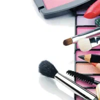 ادمین و فروشنده حضوری خانم