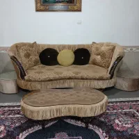 مبلمان و میز عسلی