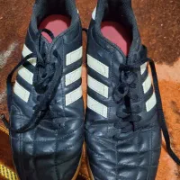 کفش فوتسال کارکرده