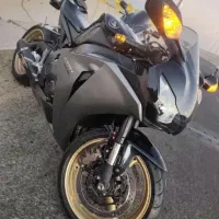 فروش موتور سنگین cbr 1000 rr مدل 2011