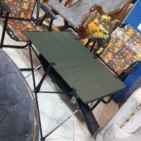 صندلی ساحلی همراه با میز