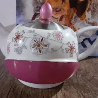 قوری چینی زیبا با درب استیل نشکن