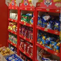 استخدام فروشنده خانم مواد غذایی